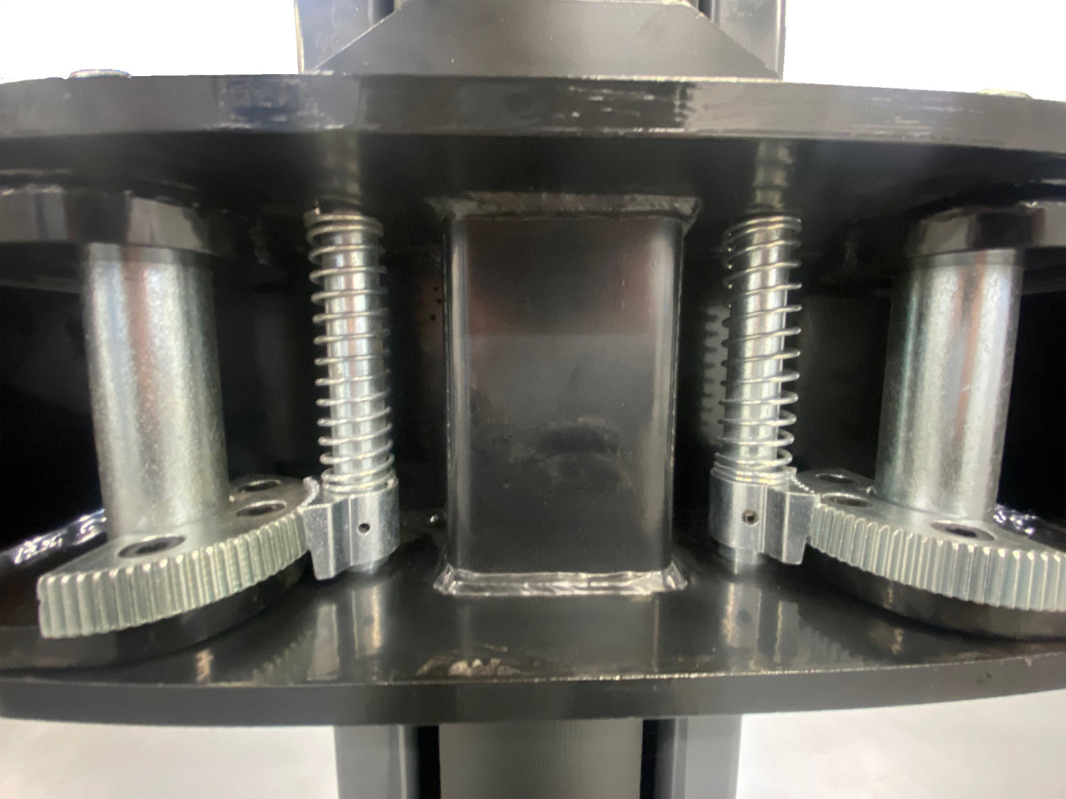 2-Post car lift - Hydraulic - 4200kg. - Basic line (JA4200T-C)