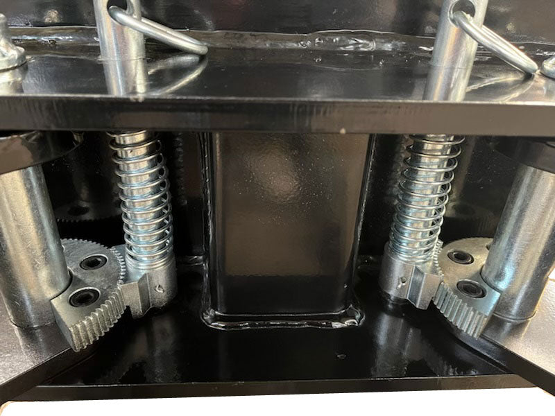 2-Post "Clear floor" car lift - Hydraulic - 4200kg. - Basic line (JA4200T-CF)